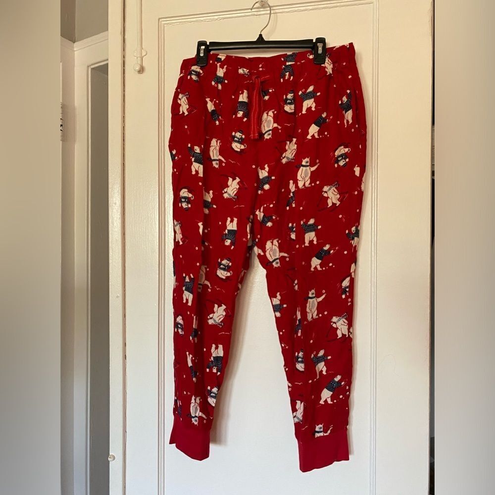 Old Navy Printed Flannel Jogger Pajama Pants Red with Polar Bears Size Large